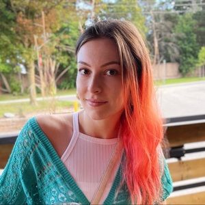 Meet your Posher, Anastasia